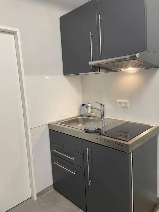 Modernes Apartment II In Oldenburg Esterno foto