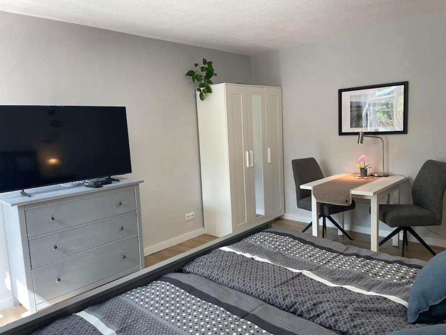 Modernes Apartment II In Oldenburg Esterno foto